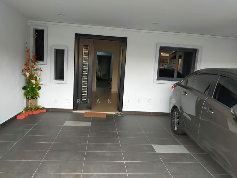 2-storey Terraced House for Sale in Jalan Klang Lama (Old Klang Road) (Kuala Lumpur) - Adrian Leong - Exterior - PropertyGuru.com.my