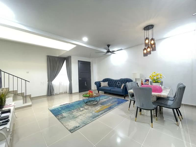 Rumah Teres 2 Tingkat untuk Dijual di Klang (Selangor) - Nur Alia Omar - Living Room - PropertyGuru.com.my