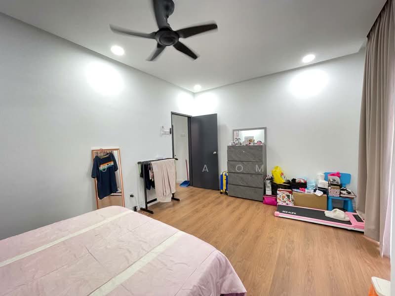 Rumah Teres 2 Tingkat untuk Dijual di Klang (Selangor) - Nur Alia Omar - Bedroom - PropertyGuru.com.my
