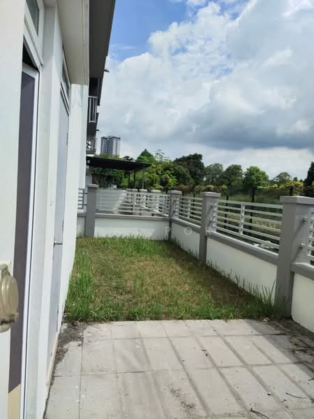 Rumah Berkembar untuk Dijual di Canary Garden (Klang) - Ivy Por - Exterior - PropertyGuru.com.my