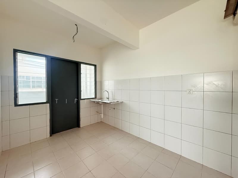 Pangsapuri untuk Dijual di Danau Ria - Tiffany Yang - Kitchen - PropertyGuru.com.my