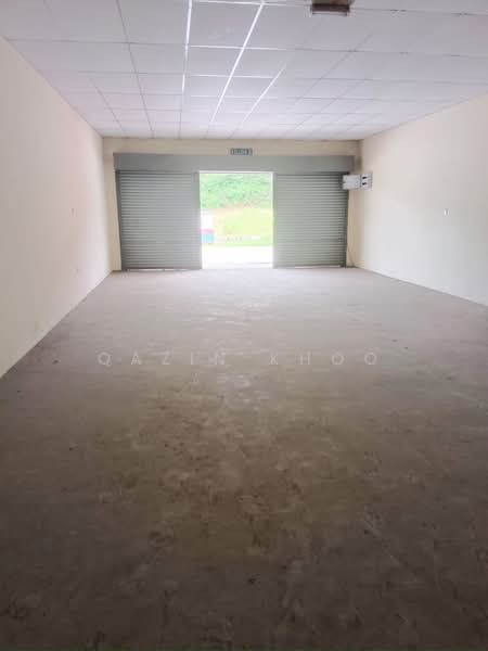 Shop for Rent in Taman Rimba Setia (Sungai Siput) - Qazin Khoo - Entrance - PropertyGuru.com.my