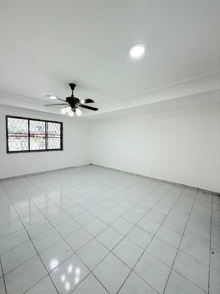 Rumah Teres 2 Tingkat untuk Dijual di Taman Johor Jaya (Johor Bahru) - Jennifer Ng - Living Room - PropertyGuru.com.my