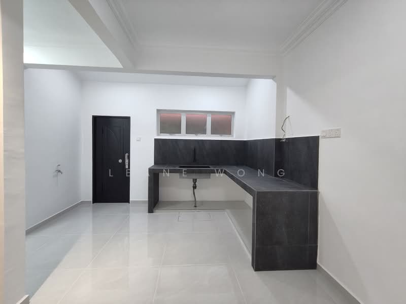 Rumah Teres 2 Tingkat untuk Dijual di Bandar Sungai Long (Selangor) - Leane Wong - Kitchen - PropertyGuru.com.my
