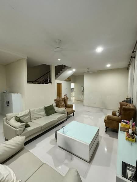 Banglo Lot Kosong untuk Dijual di Seksyen 4 (Shah Alam) - Danial Mohd Zaki - Living Room - PropertyGuru.com.my