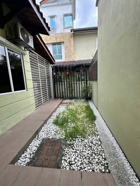 Banglo Lot Kosong untuk Dijual di Seksyen 4 (Shah Alam) - Danial Mohd Zaki - Exterior - PropertyGuru.com.my