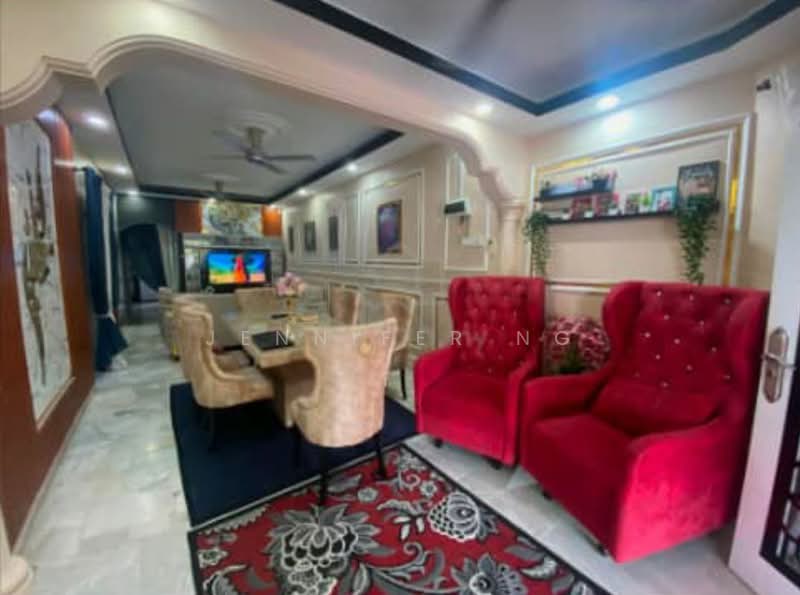 Rumah Teres 1 Tingkat untuk Dijual di Johor Bahru (Johor) - Jennifer Ng - Living Room - PropertyGuru.com.my