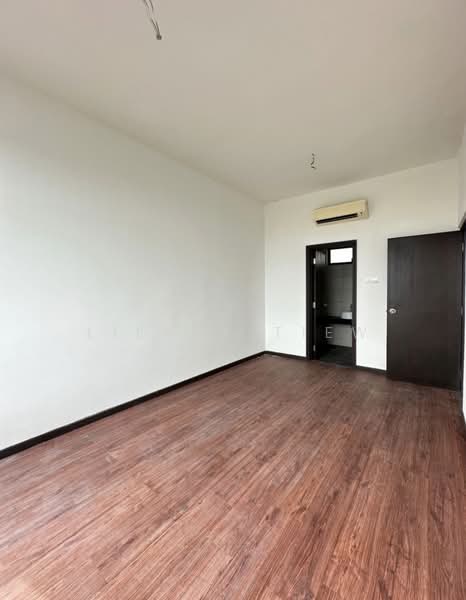 Service Residence for Sale at Molek Regency - Lilara Tiew - PropertyGuru.com.my