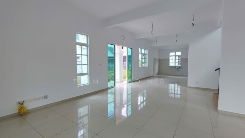 Rumah Banglo untuk Dijual di Jasin (Melaka) - Tim Piong - Living Room - PropertyGuru.com.my