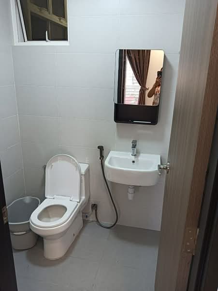 Service Residence for Rent at TRELLIS RESIDENCES - Poey Loh - Bathroom - PropertyGuru.com.my