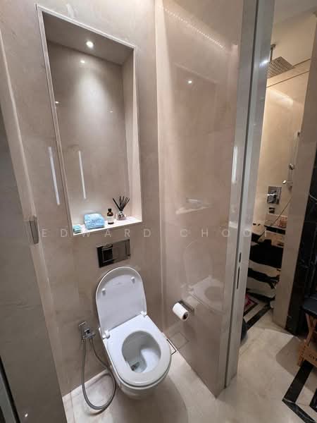 Service Residence for Sale at Pavilion Suites - Edward Chooi - Bathroom - PropertyGuru.com.my