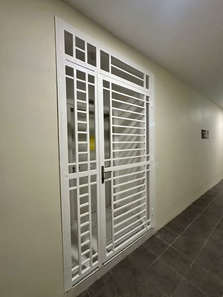 Kondominium untuk Disewa di Residensi Sateria - Nyco Lim - Corridor - PropertyGuru.com.my