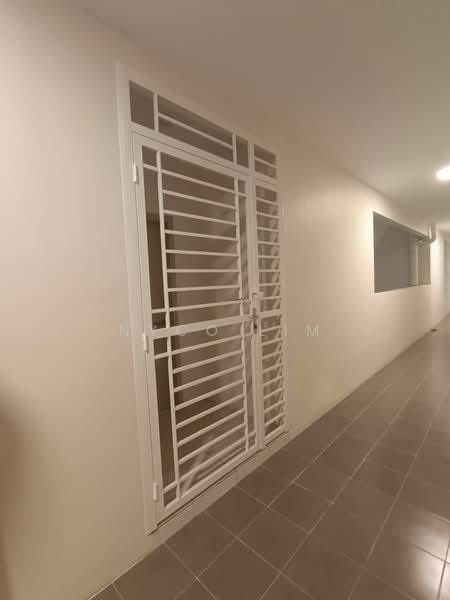 Kondominium untuk Disewa di Residensi Sateria - Nyco Lim - Corridor - PropertyGuru.com.my