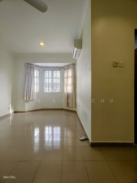 Rumah Teres 2 Tingkat untuk Dijual di Pandan Indah (Ampang) - Jun Kien Chu - Living Room - PropertyGuru.com.my