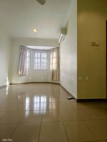Rumah Teres 2 Tingkat untuk Dijual di Pandan Indah (Ampang) - Jun Kien Chu - Living Room - PropertyGuru.com.my