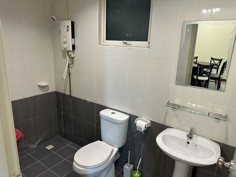 Servis Apartment untuk Disewa di Birch Regency @ Penang Times Square - SH Lim - Bathroom - PropertyGuru.com.my