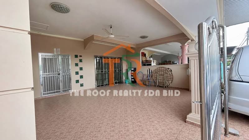 2-storey Terraced House for Sale in Tangkak (Johor) - Eunice Lim - Exterior - PropertyGuru.com.my
