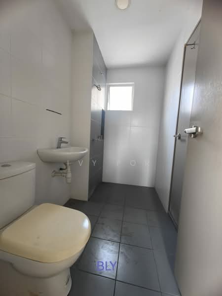 2-storey Terraced House for Sale in Kota Bayuemas (Klang) - Ivy Por - Bathroom - PropertyGuru.com.my