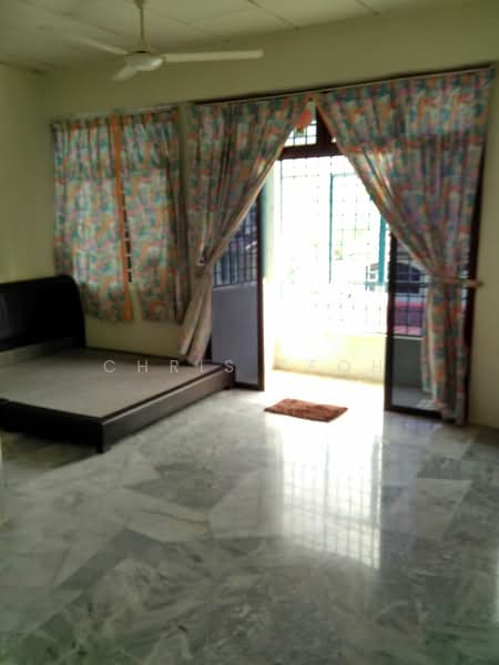 2.5-storey Terraced House for Rent in Bayan Lepas (Penang) - Chris Teoh - Bedroom - PropertyGuru.com.my
