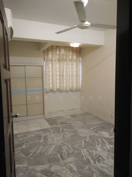 2.5-storey Terraced House for Rent in Bayan Lepas (Penang) - Chris Teoh - Bedroom - PropertyGuru.com.my