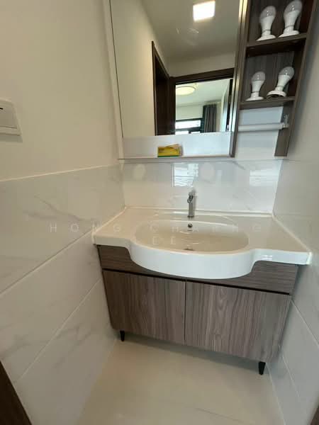 Condominium for Rent at Ataraxia Park @ Forest City - Hong Charng Lee - Bathroom - PropertyGuru.com.my