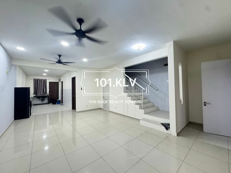 Terraced House for Sale in Bandar Botanic (Klang) - Ivy Por - Living Room - PropertyGuru.com.my