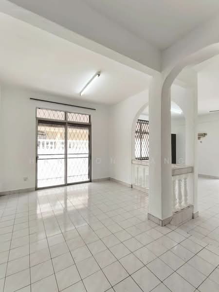 Semi-Detached House for Sale in Taman Bukit Kempas (Tampoi) - Han Yong Ang - Interior - PropertyGuru.com.my