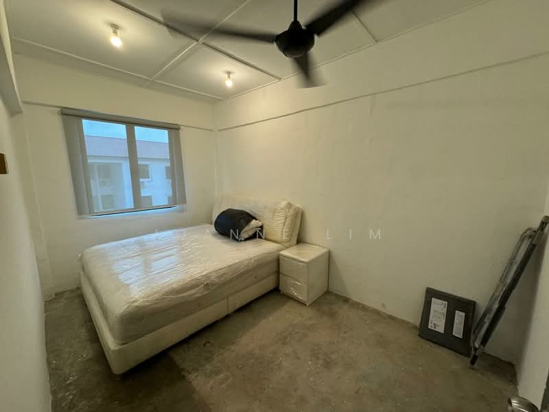 Flat for Rent at Taman Merdeka - Joanne Lim - Bedroom - PropertyGuru.com.my