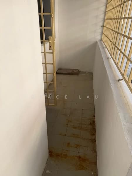 Rumah Teres 2 Tingkat untuk Dijual di Taman Tan Sri Yaacob (Johor Bahru) - Grace Lau - Balcony - PropertyGuru.com.my