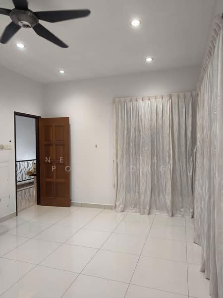 Semi-Detached House for Sale in Taman Sutera Utama (Skudai) - Nelson Tan Poh Kiong - Interior - PropertyGuru.com.my