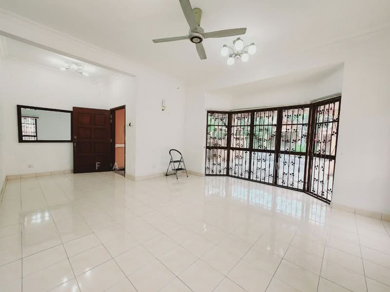Rumah Teres 2.5 Tingkat untuk Dijual di Putrajaya (Putrajaya) - Farah Hanan - Living Room - PropertyGuru.com.my