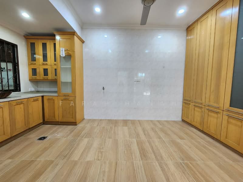 Rumah Teres 2.5 Tingkat untuk Dijual di Putrajaya (Putrajaya) - Farah Hanan - Kitchen - PropertyGuru.com.my