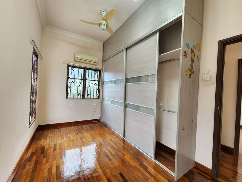 Rumah Teres 2.5 Tingkat untuk Dijual di Putrajaya (Putrajaya) - Farah Hanan - Bedroom - PropertyGuru.com.my