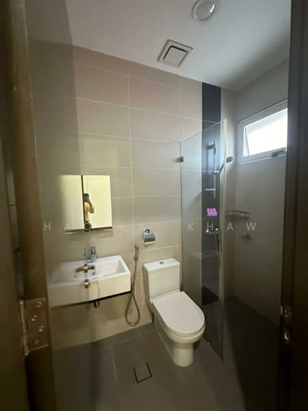 Bungalow for Sale in Setia Eco Park (Setia Alam) - Hao Kai Khaw - Bathroom - PropertyGuru.com.my