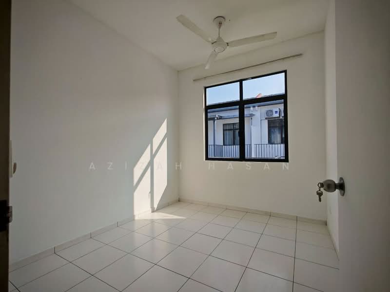 2-storey Terraced House for Sale in Eco Grandeur (Puncak Alam) - Azizah Hasan - Interior - PropertyGuru.com.my