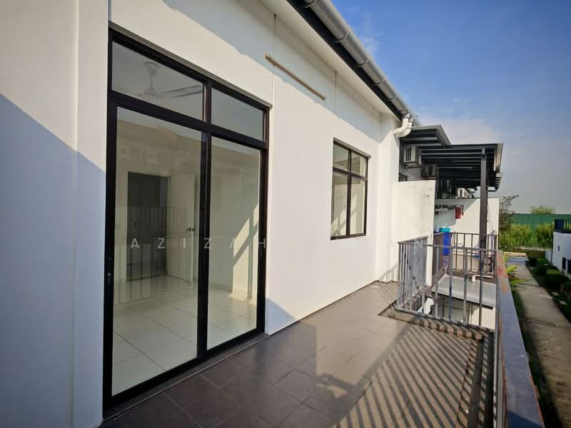 2-storey Terraced House for Sale in Eco Grandeur (Puncak Alam) - Azizah Hasan - Balcony - PropertyGuru.com.my