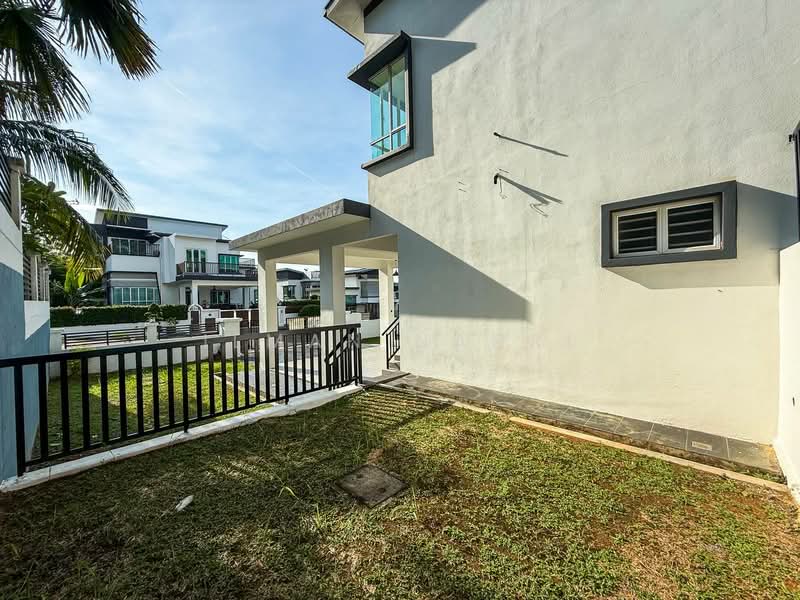 Bungalow for Sale in Sungai Merab (Dengkil) - Ilman Nahri - Exterior - PropertyGuru.com.my