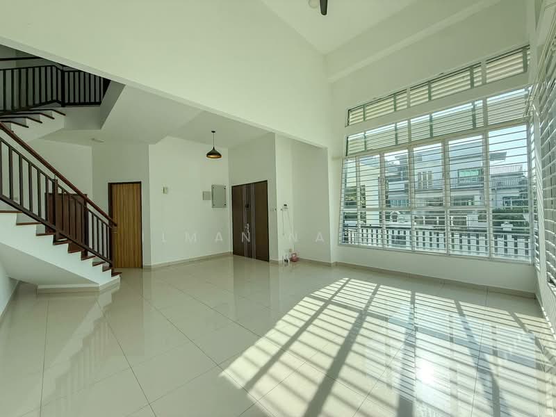 Bungalow for Sale in Sungai Merab (Dengkil) - Ilman Nahri - Living Room - PropertyGuru.com.my