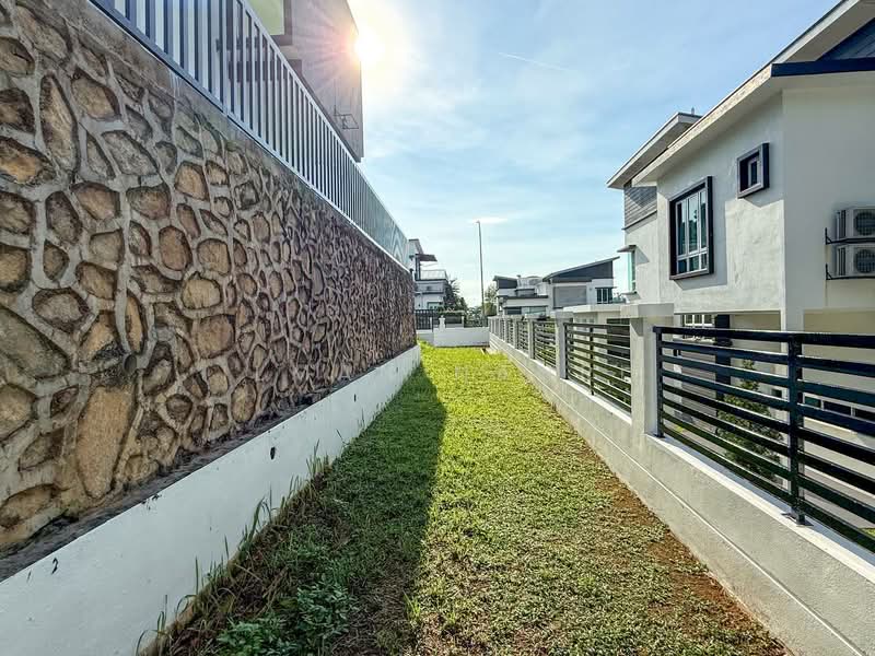 Bungalow for Sale in Sungai Merab (Dengkil) - Ilman Nahri - Exterior - PropertyGuru.com.my