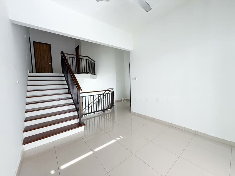 Bungalow for Sale in Sungai Merab (Dengkil) - Ilman Nahri - Interior - PropertyGuru.com.my