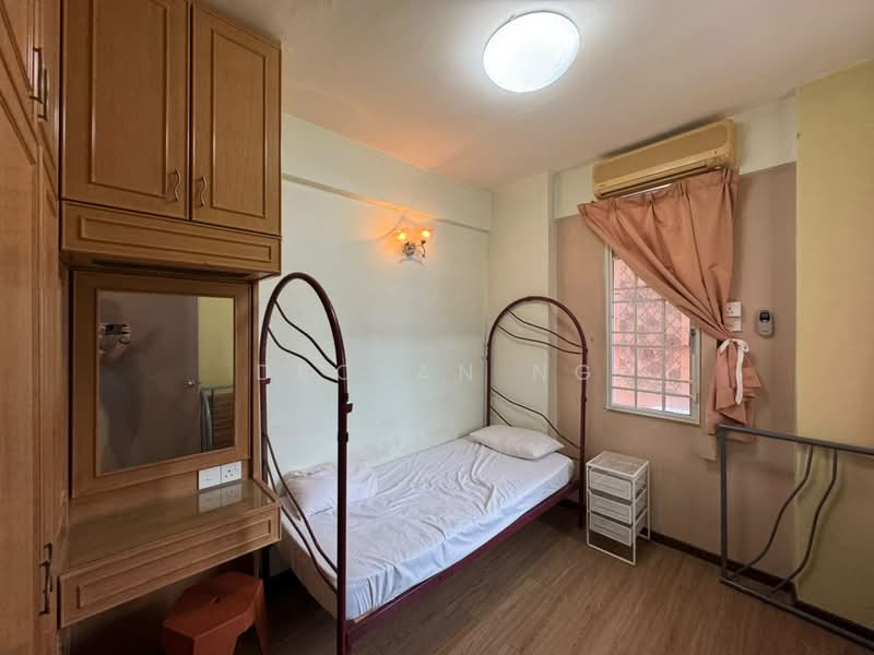 Kondominium untuk Disewa di Azuria Condominium - Declan Ng - Bedroom - PropertyGuru.com.my
