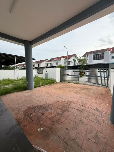 Cluster House for Sale in Nusantara Prima (Gelang Patah) - Ferene Fong - Exterior - PropertyGuru.com.my