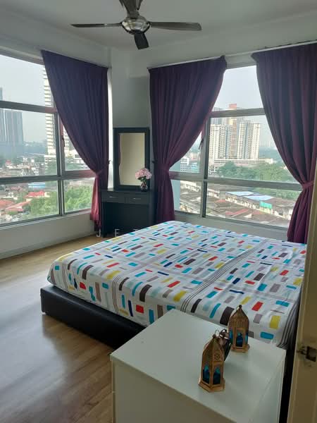 Kondominium untuk Disewa di The Saffron - Jet Tan - Bedroom - PropertyGuru.com.my