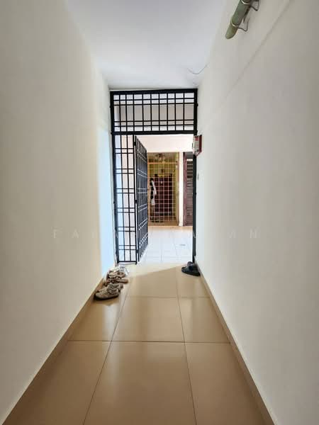 Apartment for Sale at Pangsapuri Miro - Farah Hanan - Corridor - PropertyGuru.com.my