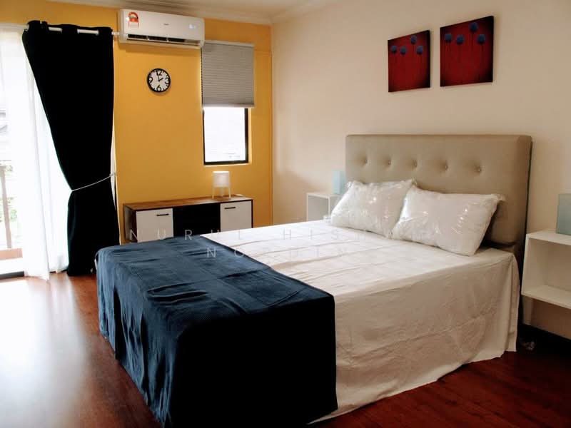 3-storey Terraced House for Sale in Mutiara Tropicana (Petaling Jaya) - Nurul Hisham Nordin - Bedroom - PropertyGuru.com.my