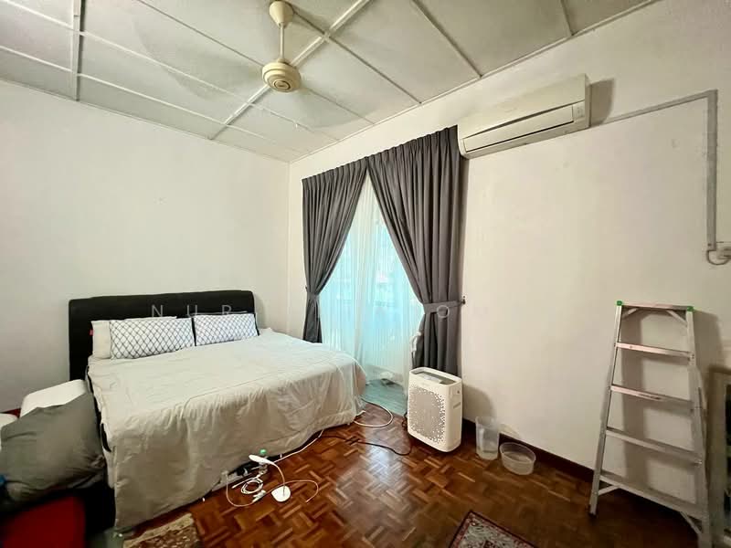 2-storey Terraced House for Sale in Shah Alam (Selangor) - Nur Alia Omar - Bedroom - PropertyGuru.com.my