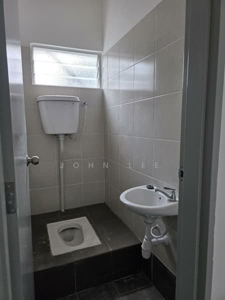 Shop / Office for Rent in Sepang (Selangor) - John Lee - Bathroom - PropertyGuru.com.my