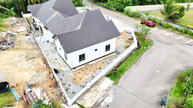 Rumah Berkembar untuk Dijual di Taman Kemas (Tampoi) - Seri Wangi - Exterior - PropertyGuru.com.my