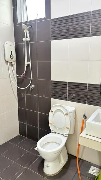Apartment for Rent at Horizon Residence (Dwi Mutiara) - Nick Low - Bathroom - PropertyGuru.com.my