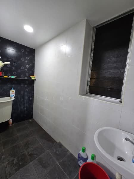 Apartment for Sale at Taman Sri Relau 88D - Elaine Lee - Bathroom - PropertyGuru.com.my